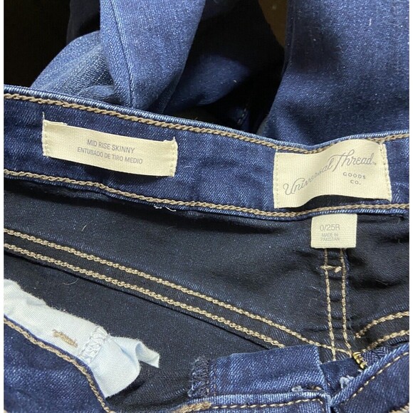Universal Thread Jeans Mid Rise Curvy Skinny Womens Size 0/25 Long Dark Wash - Picture 4 of 5